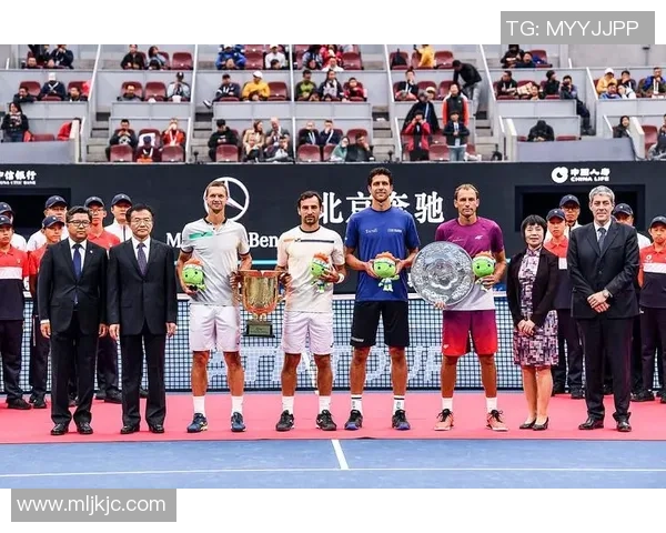 上海网球队在网球节奏排名中创下历史新高引发广泛关注与热议